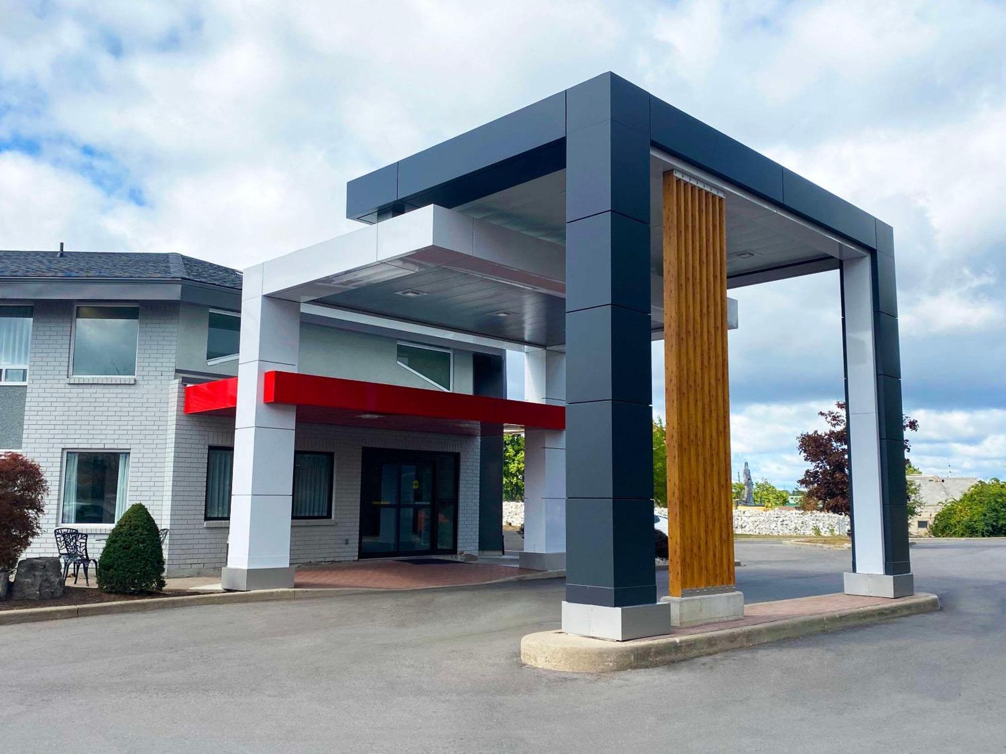 Comfort Inn East Sudbury Exterior foto